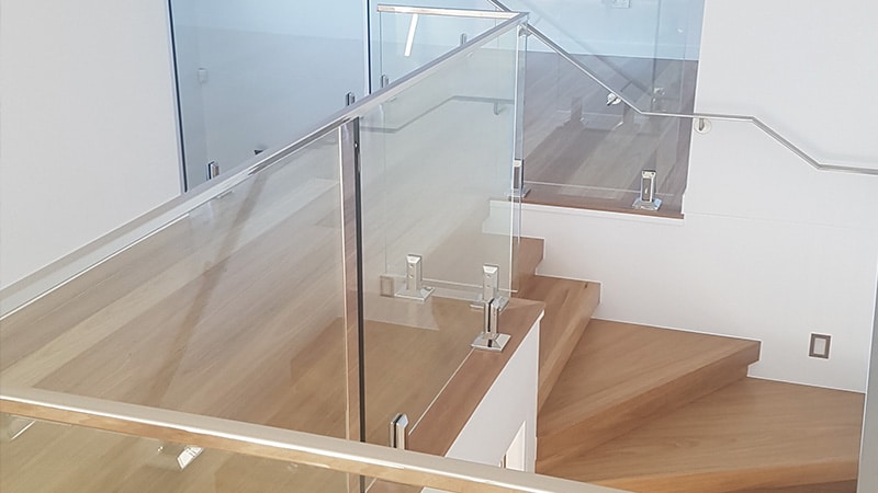 glass-balastrade-1 glass-balastrade-1